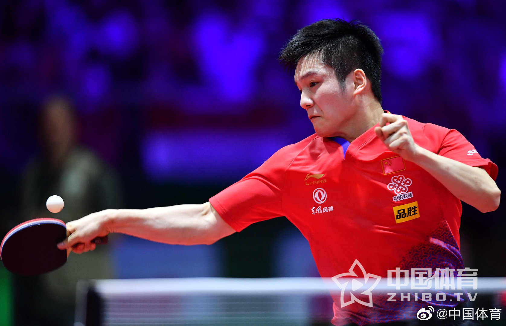 开云体育官网-尼日利亚选手斩获田径季军，喜获突破