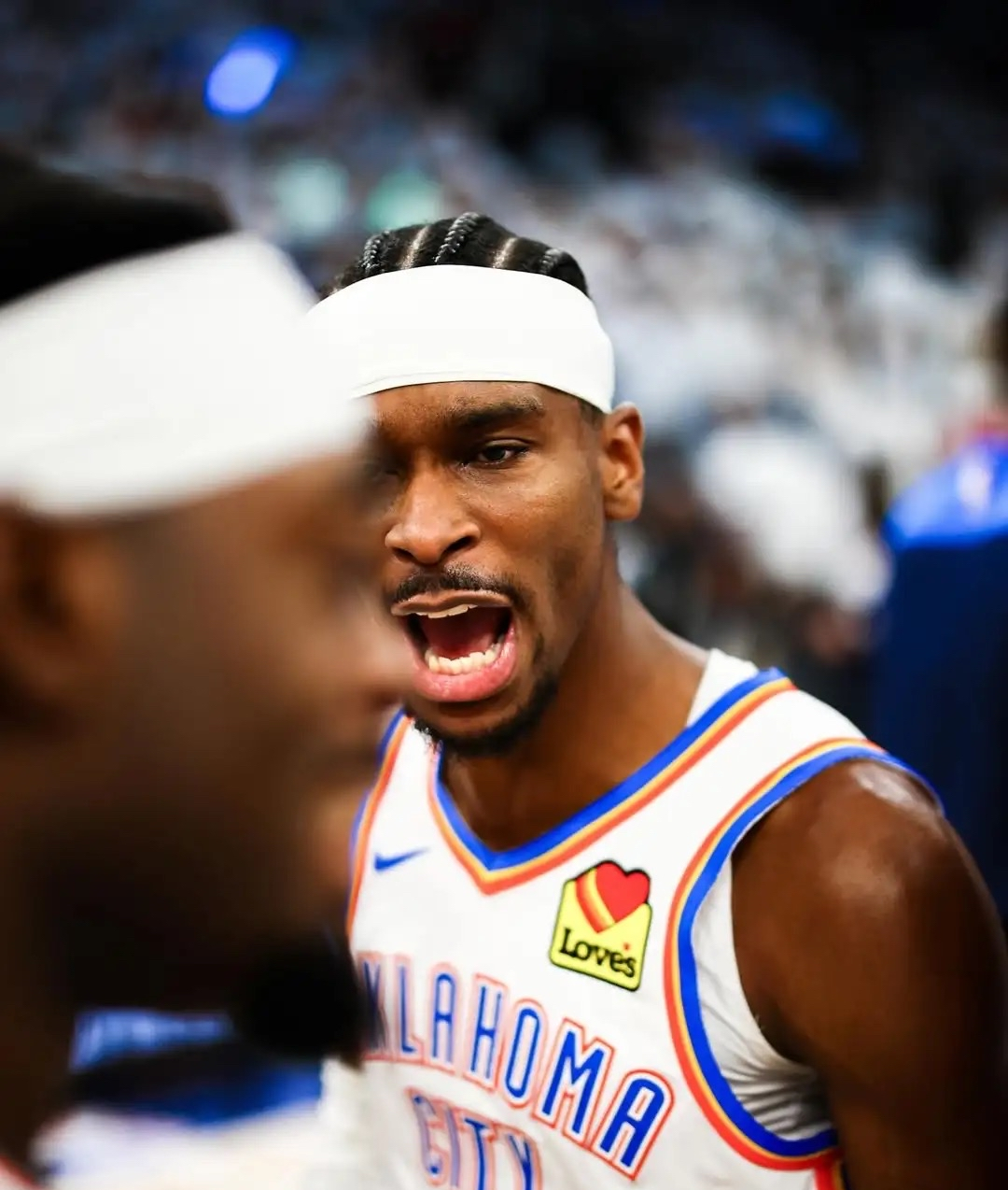 雷霆新秀崭露头角全面发挥为球队贡献的简单介绍 雷霆新秀崭露头角全面发挥为球队贡献的简单介绍