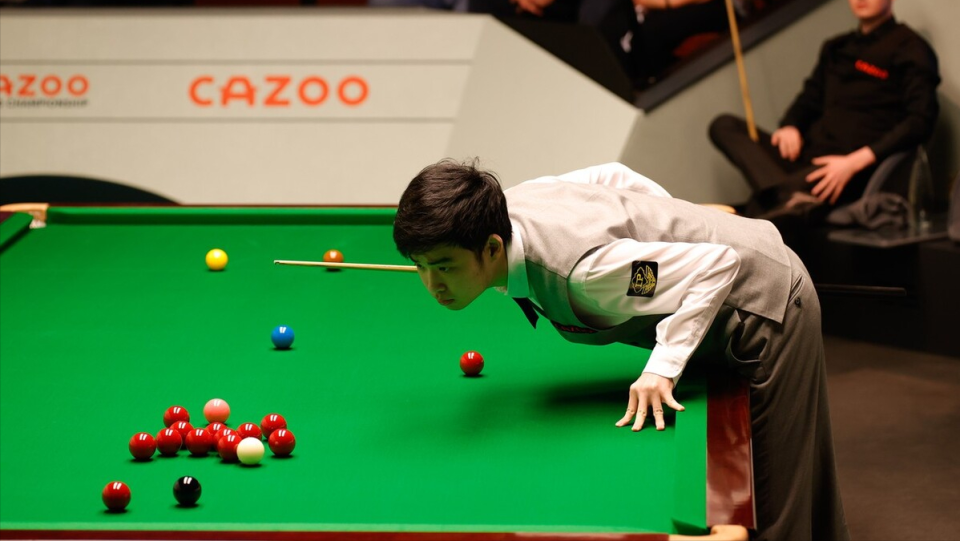 开云-惊天逆转！赛车战队挺进四强