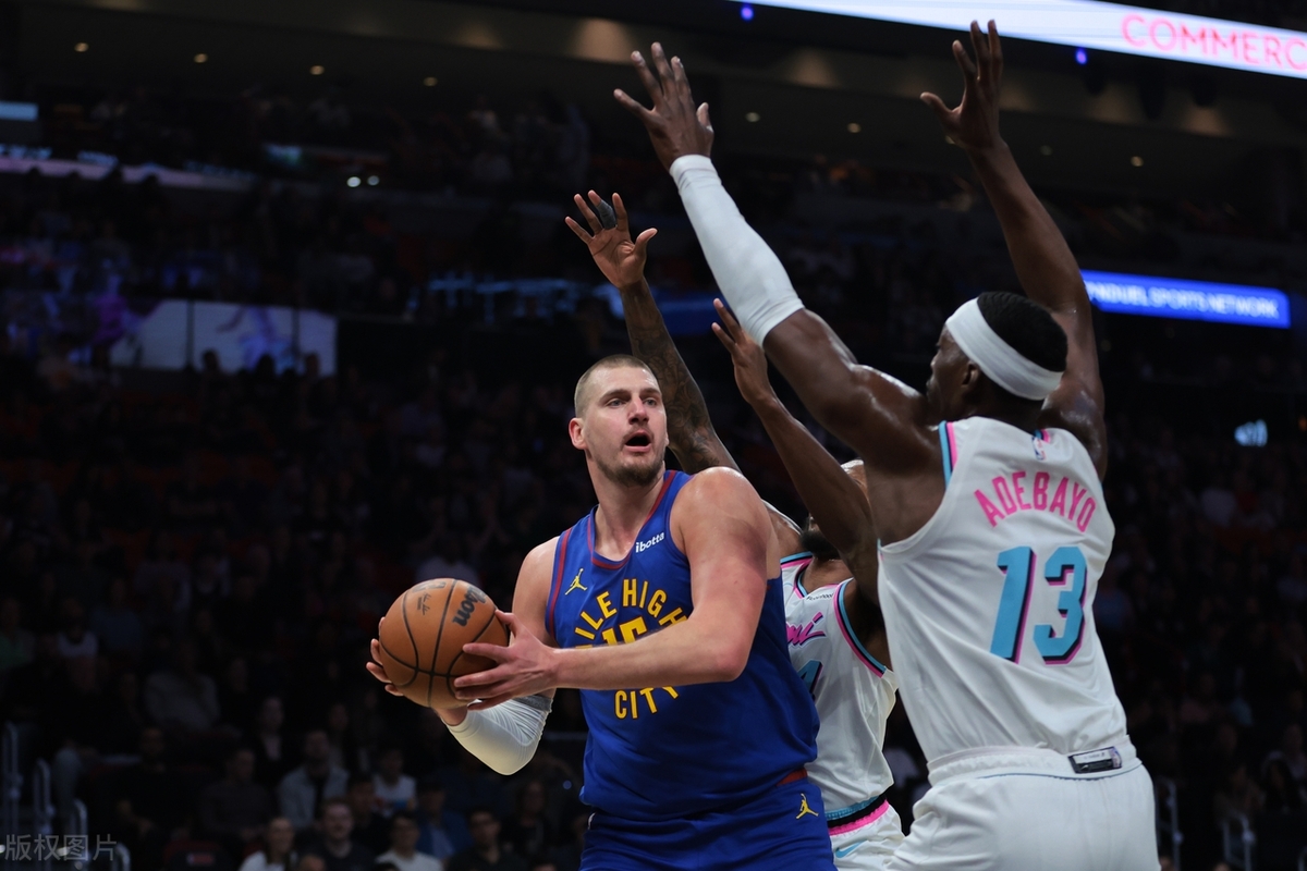 公牛完胜热火,约基奇带队取胜 公牛完胜热火,约基奇带队取胜