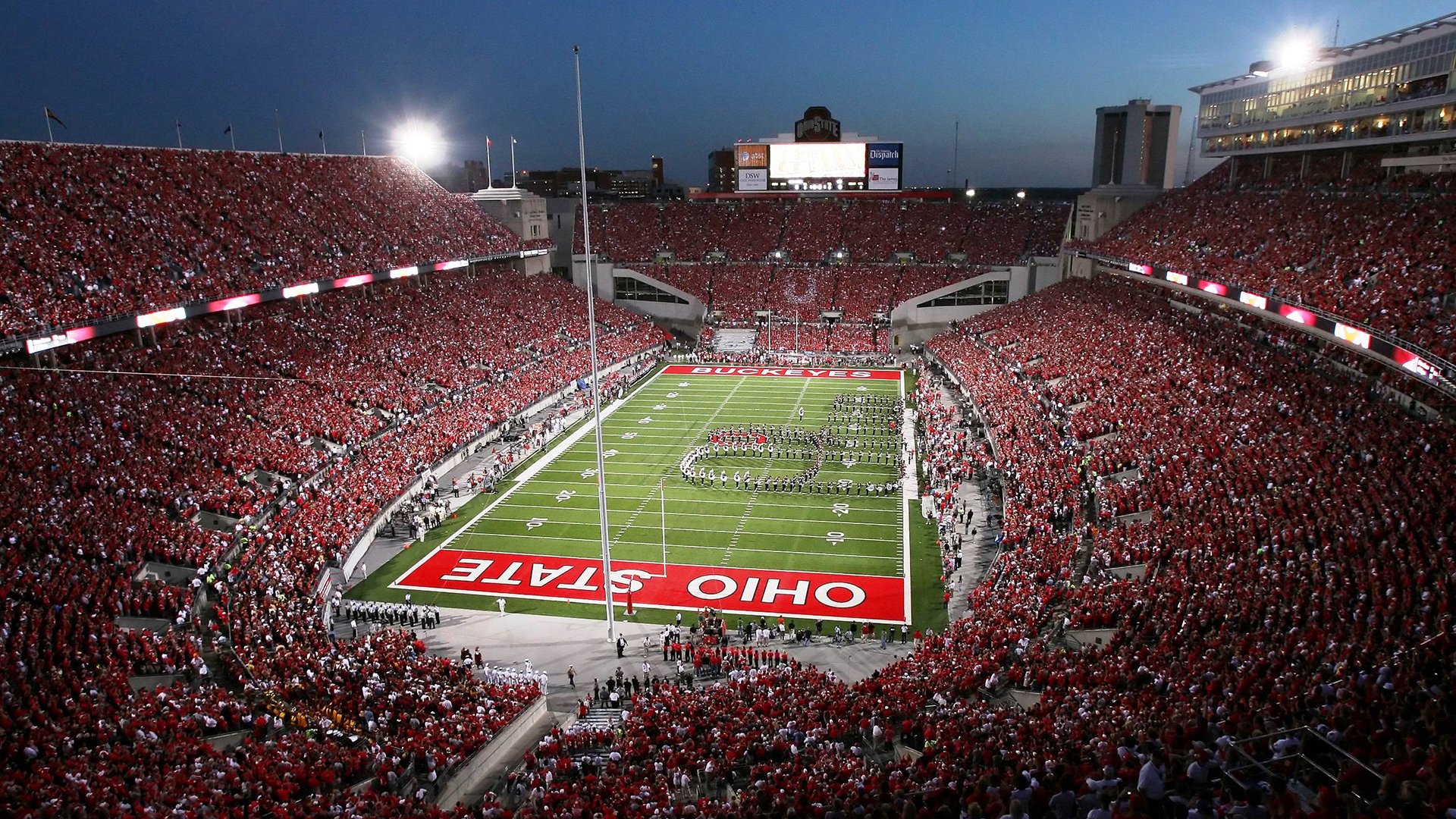 开云体育在线-用无中锋战胜最佳中锋，太阳如何拆解戈贝尔的防守价值